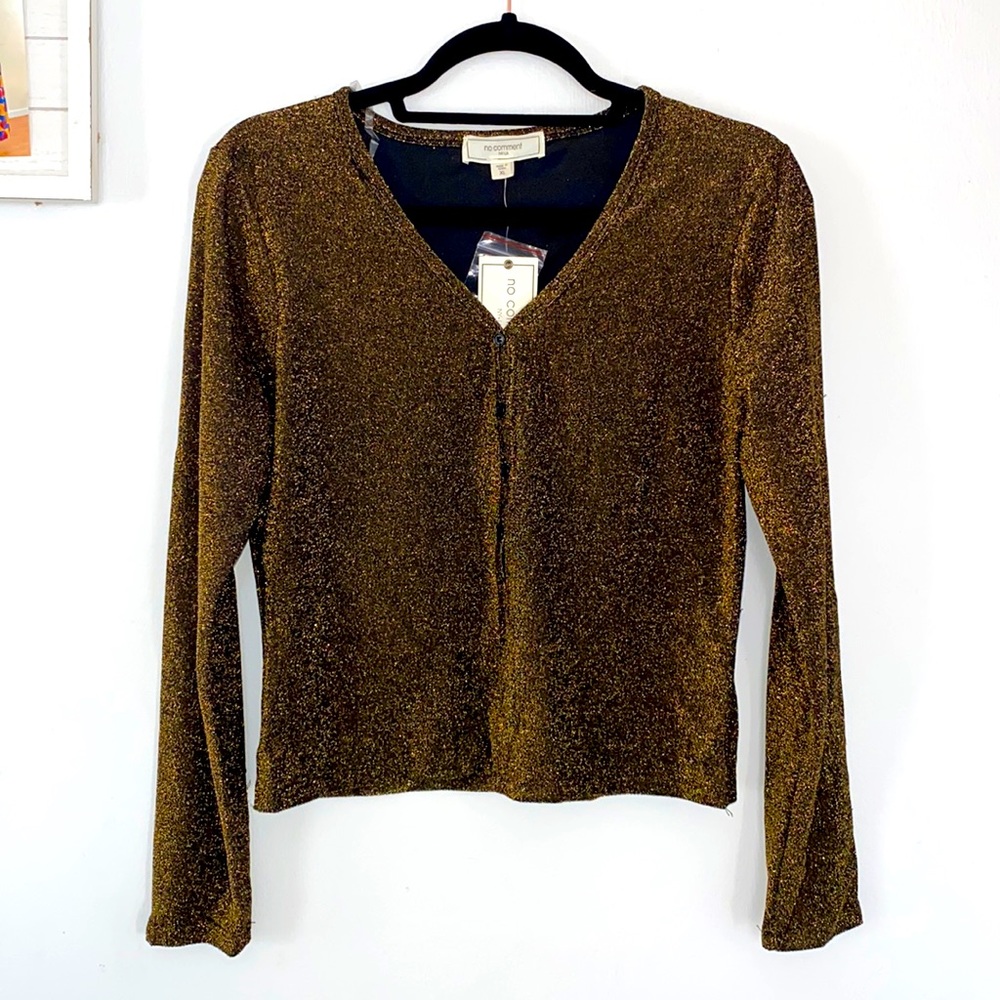 No Comment. XL. Gold